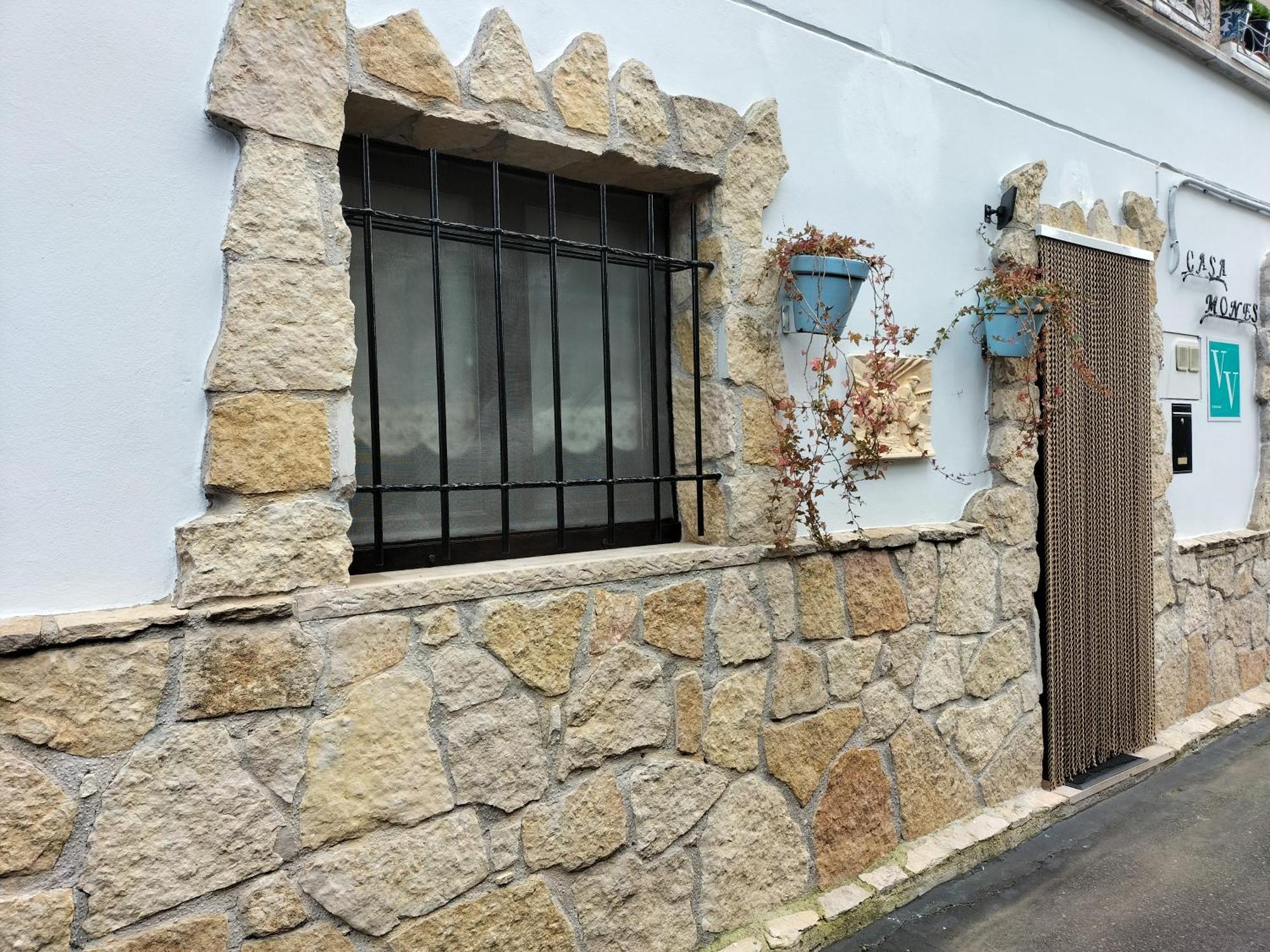 شقة V.V Casa Mones Onís المظهر الخارجي الصورة